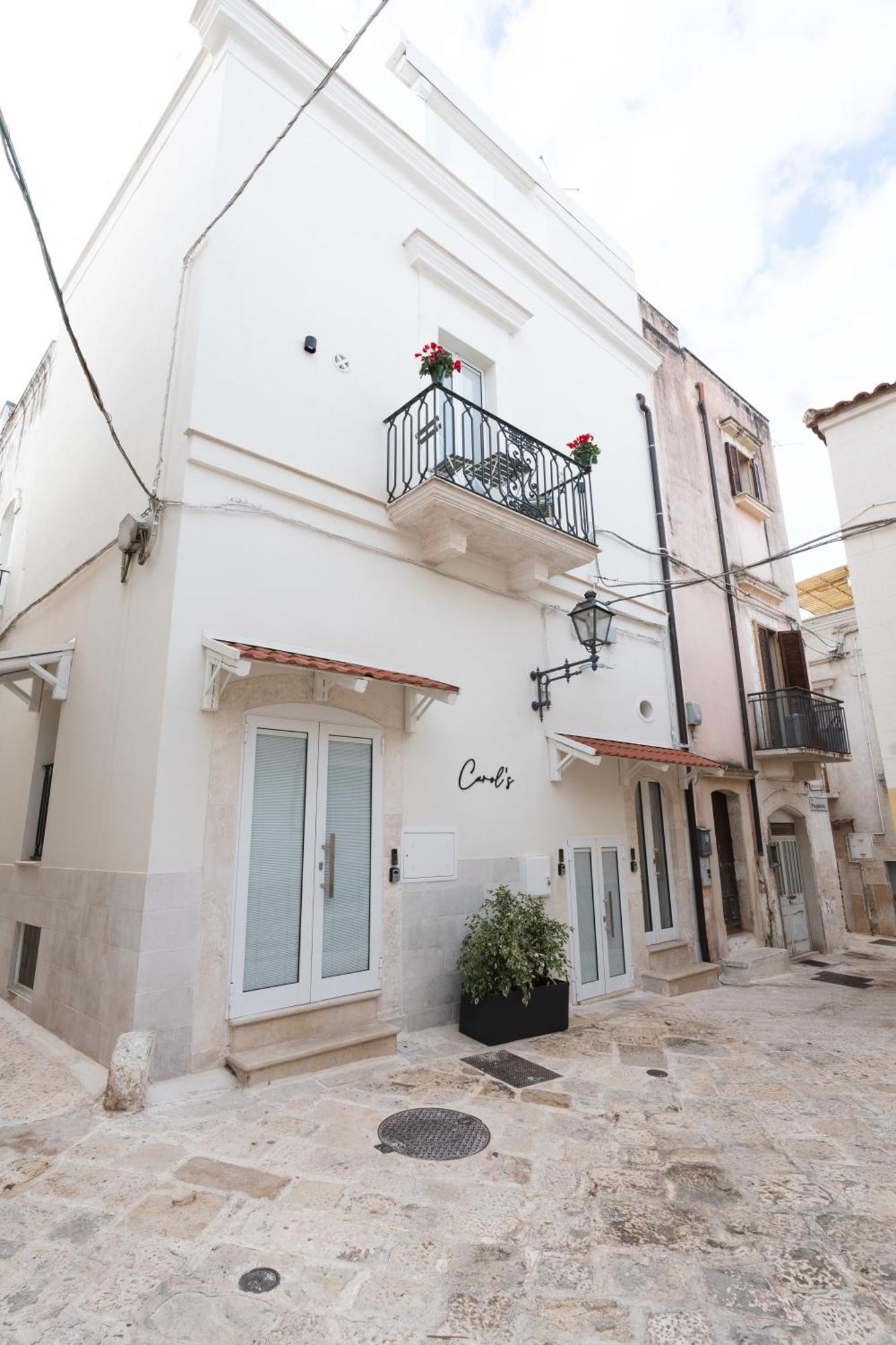 B & B Carol'S Valenzano Exterior foto